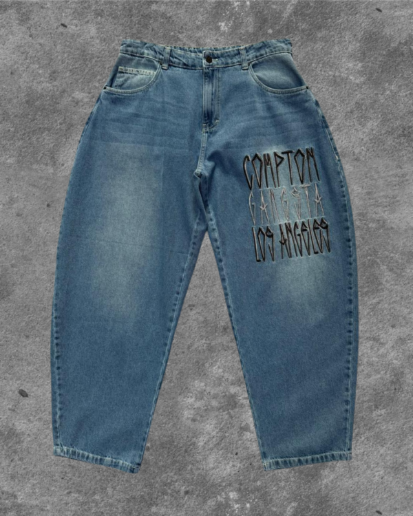 Black and Red Vintage Illustrative Super Boy Street Wear Logo (Post para Instagram (45)) (4)