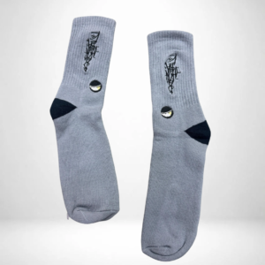 Meias cano alto wear cinza